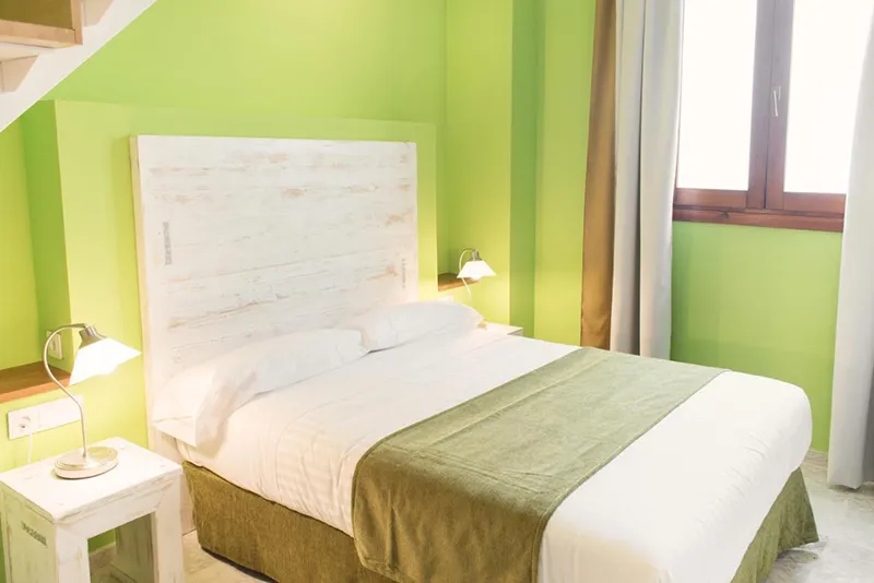 Hotel Ad Hoc Carmen