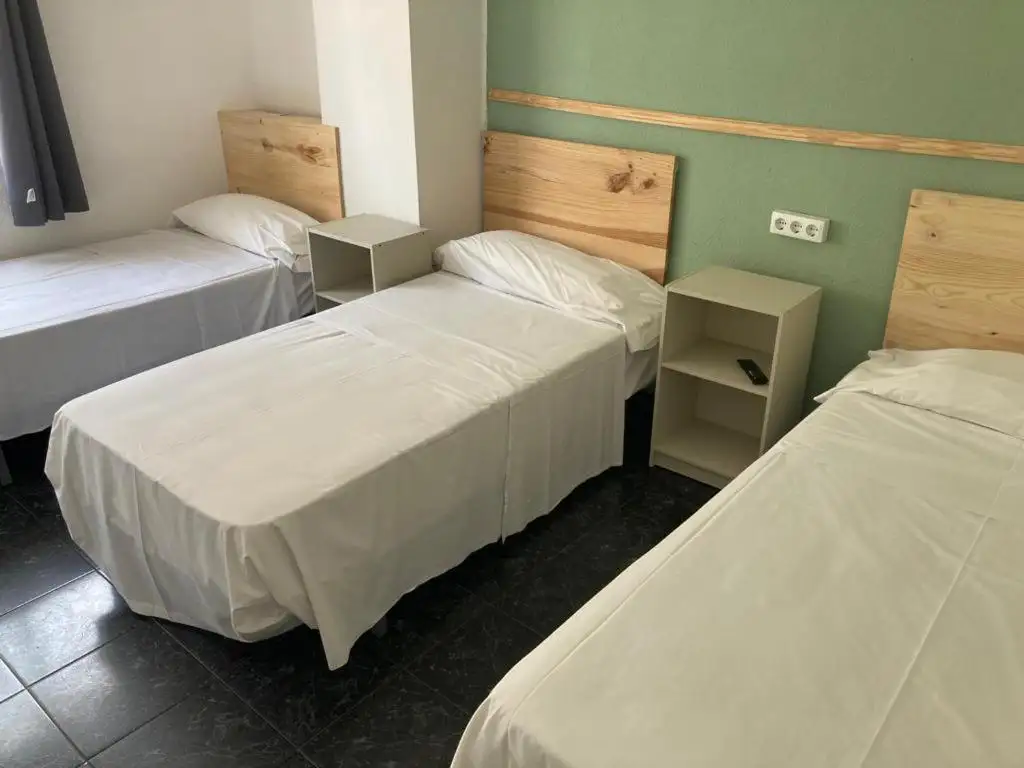 Malvarrosa Beach Rooms Valencia