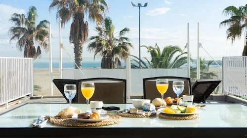 Desayuno del hotel el coso