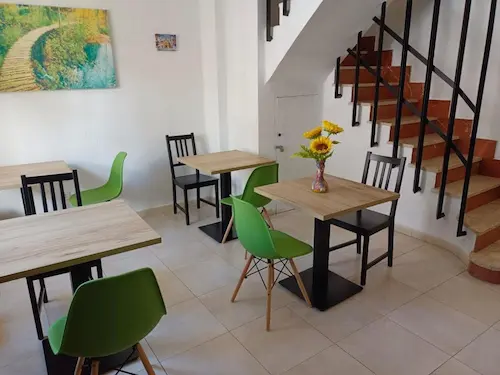 El Perelló Hostal